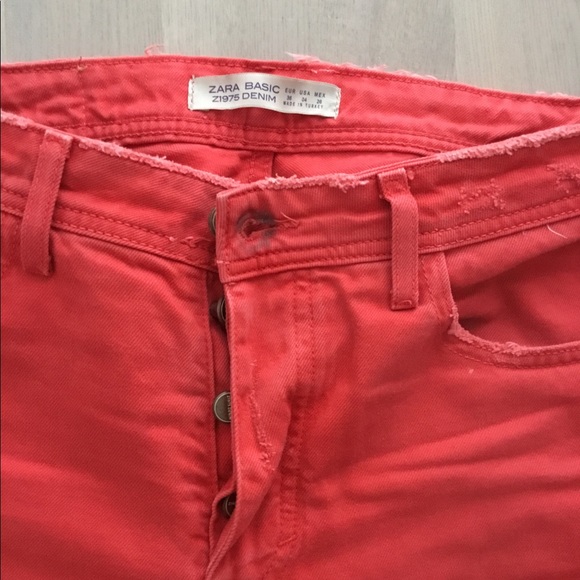 Zara Z1975 Basic Red Mom Jeans Mid-High Waist Fit with Retro Americana Vibe - Picture 8 of 8